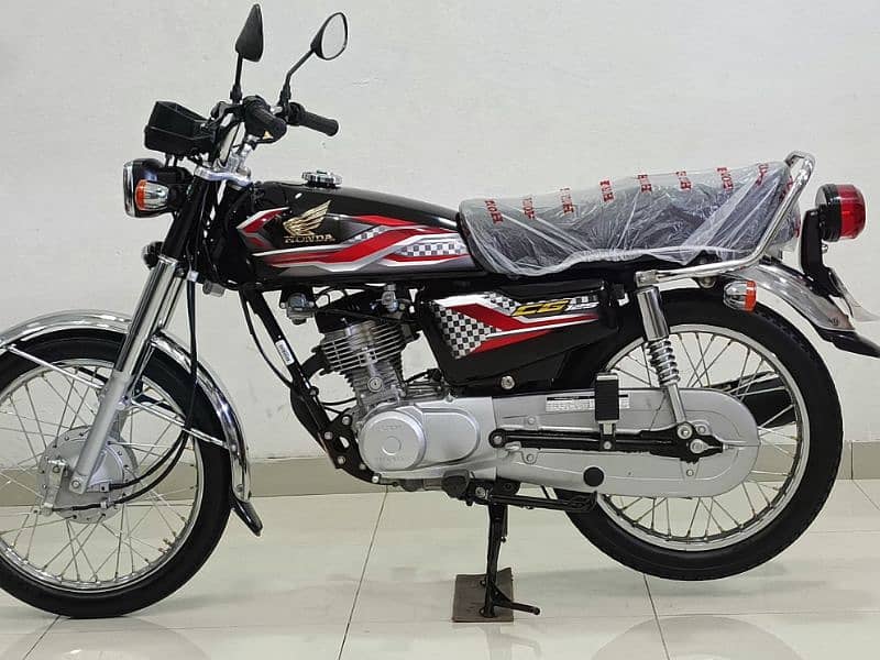 Honda CG 125 2024 4