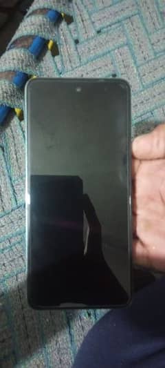 Infinix hot 40i 8+8/128