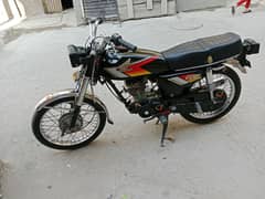 bike full lash halat ma h just bye and drive koi msla nai h