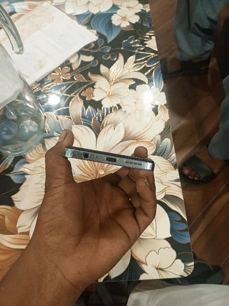 price 36000 Infinix Note 30     condition 10/10 4