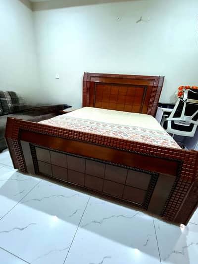 King Size Bed With Mattress