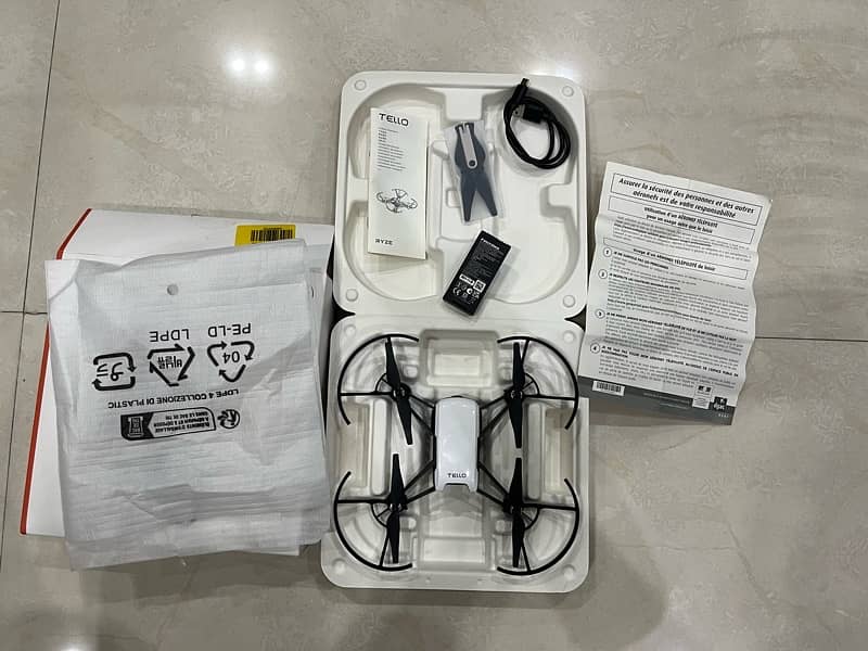 Dji tello drone brand new 3