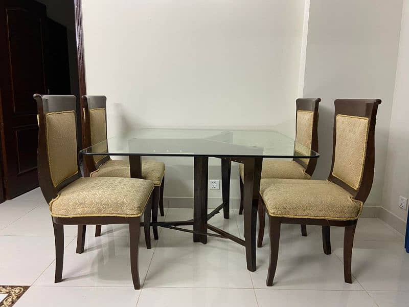 Dining Table (4 Seater) 0