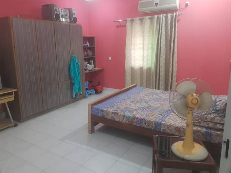 Urgent 10 Marla Look Like New House For Sale In State Life phase 1 25