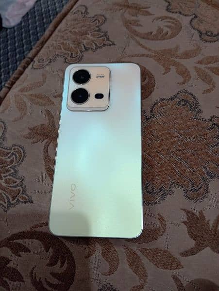 Vivo V25e  8gb / 128gb 0