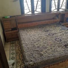 bed room set (used)