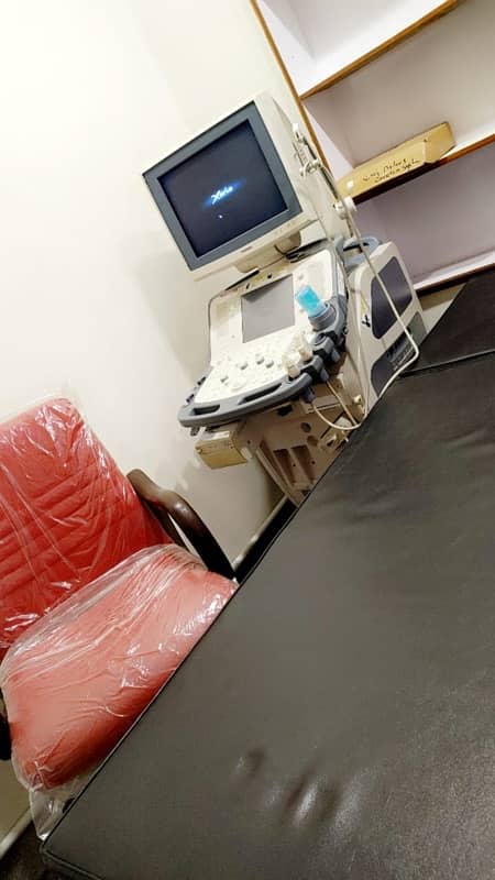 Ultrasound machine Xario prime, Model: SSA-660, 2006-07 2