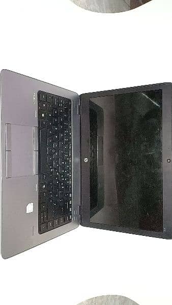 Hp Elite book 840 2