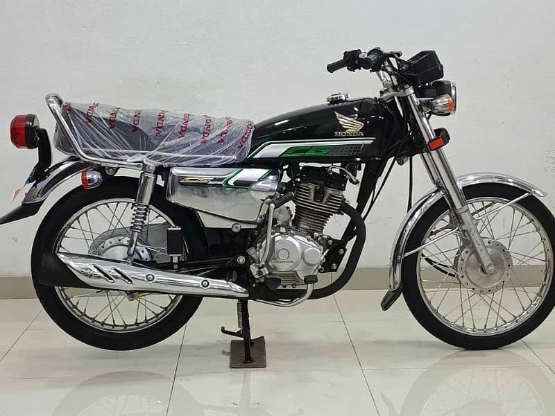 Honda CG 125 2023 Model Special Edition 4