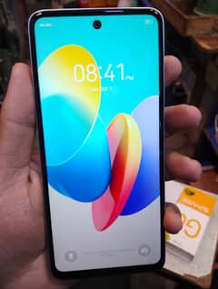 Tecno spark go 2024