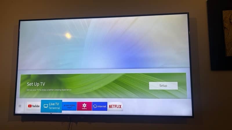 2 tvs Samsung microwave haeir 3