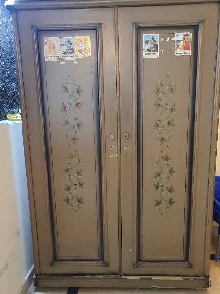 Cupboard in used condition 1