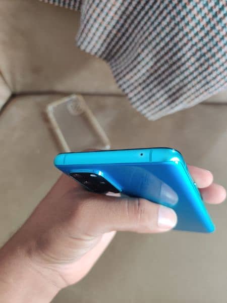 OnePlus 8t 5G Green Colour 4