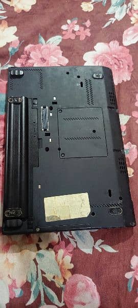 Lenovo core i5 4gb/300gb in Lahore 6