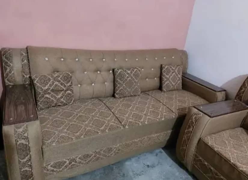 Brand new sofa set 3