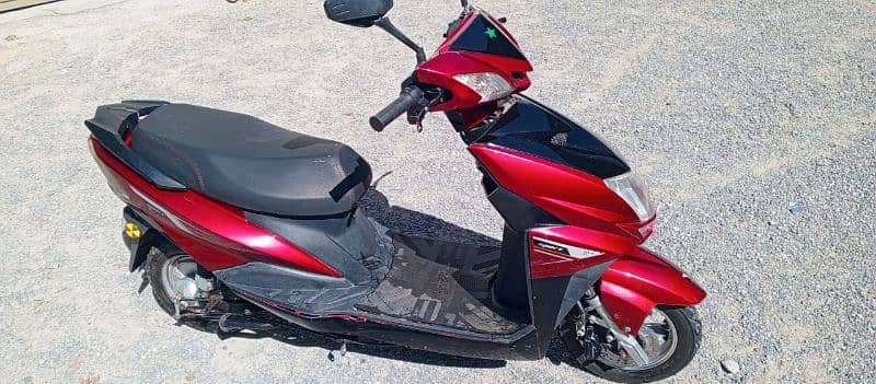 Electric Scoote Urgent For Sale in abbottabad Murree road shama bakri 4