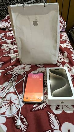 iPhone 15 Pro Max 256 GB Natural Titanium 0