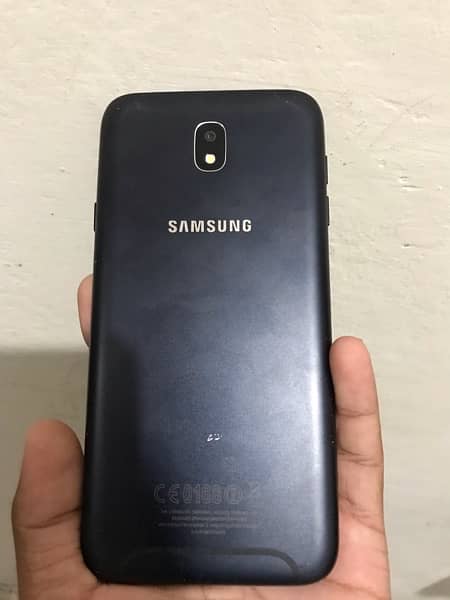 Samsung j7 pro 1