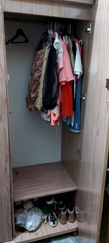 cupboard 1