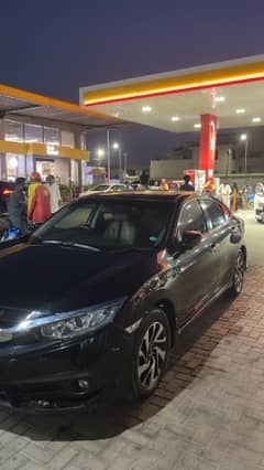 Honda Civic Oriel 2018 sides spray lightlyyyy good condition