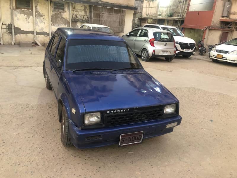 Daihatsu Charade 1985 0