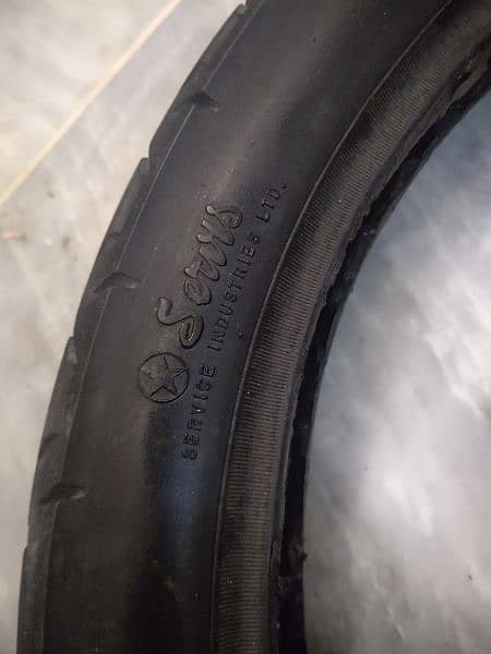 I'm selling bikes tyres 2