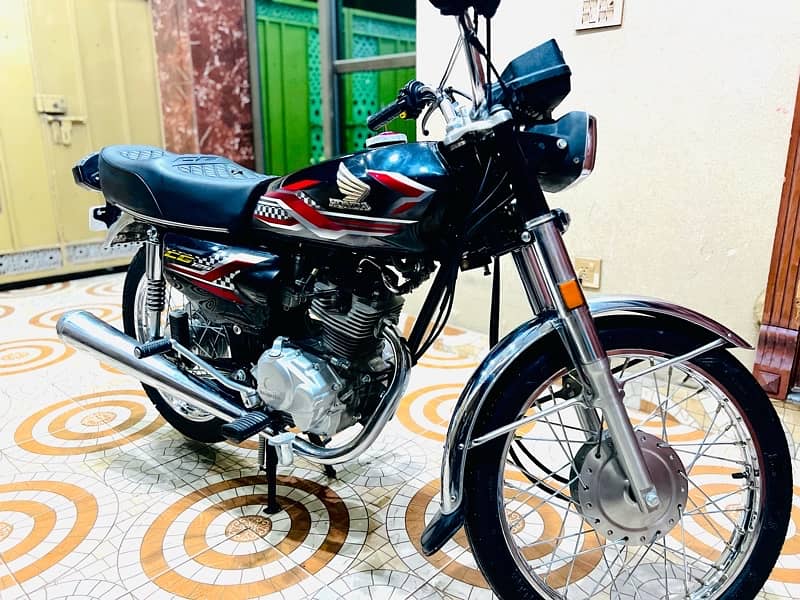 Honda Cg125 2024 model showroom condition 1