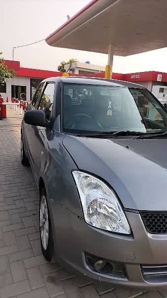 Suzuki Swift 2011 1