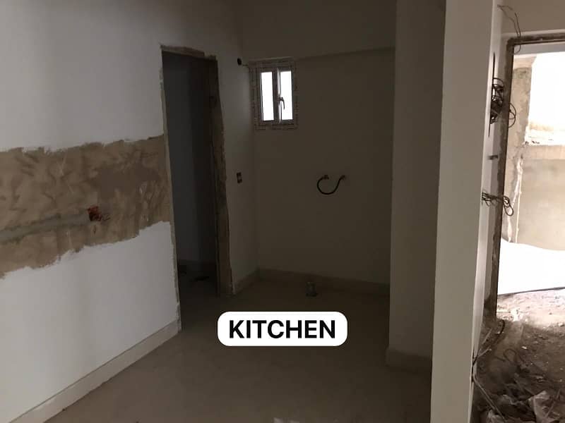 Prime Location GULSHAN-E-IQBAL APPARTMENT For Sale In The Perfect Location Of CRYSTAL RESIDENCIA 13