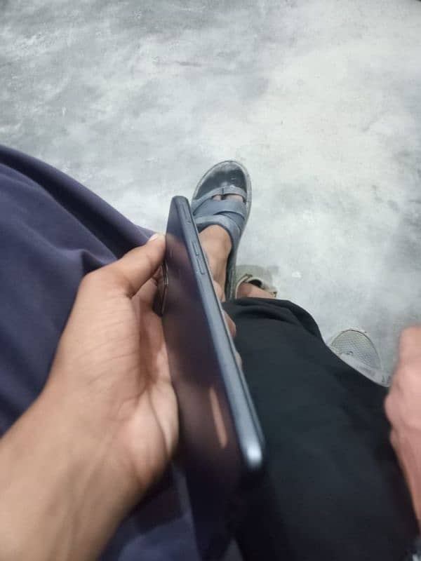 oppo f17 6