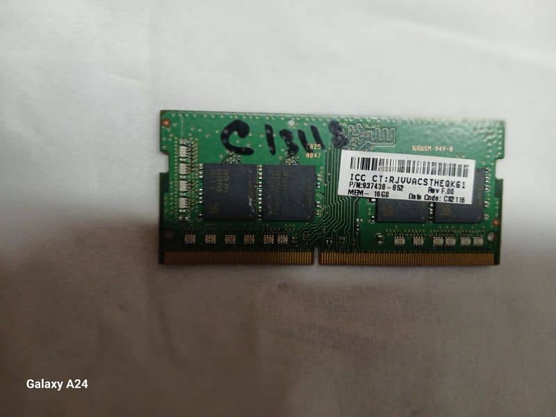 Laptop Ram DDR4 16Gb 3200 mhz samsung brand Urgent Sale. . . 1