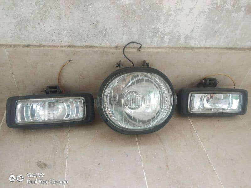 Three universal original crystal car lights. 1