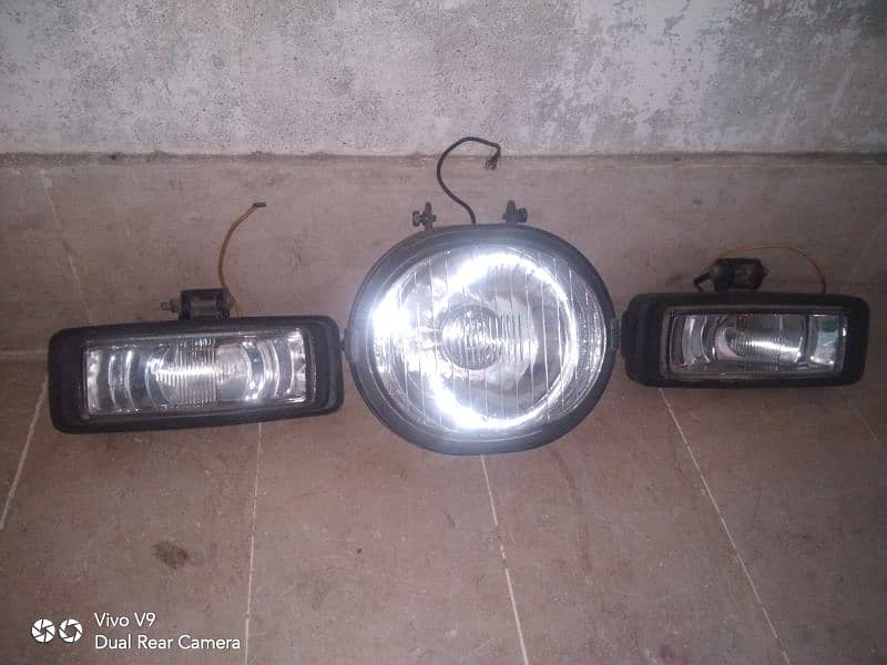 Three universal original crystal car lights. 2