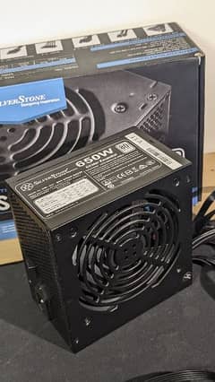 650W sealed PSU with box (Silverstone)