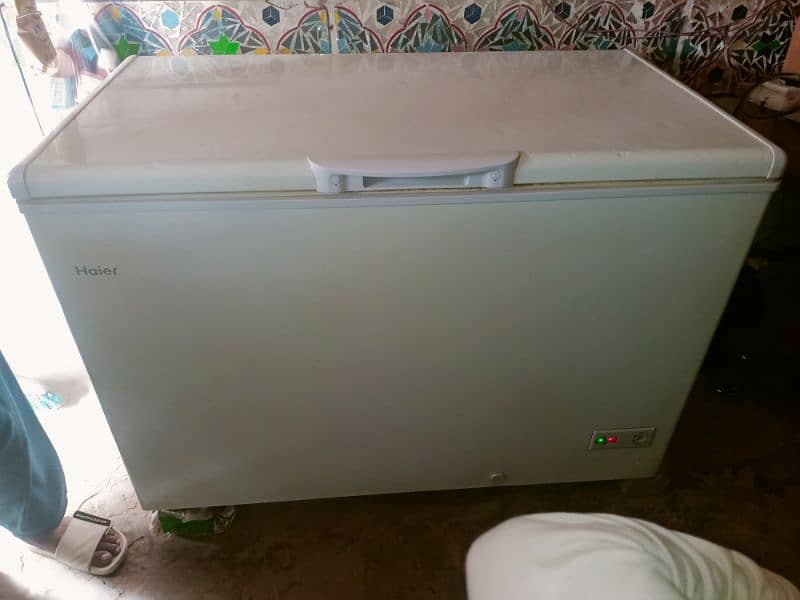 HAIER DEEPFREEZER HDF-405FC 0