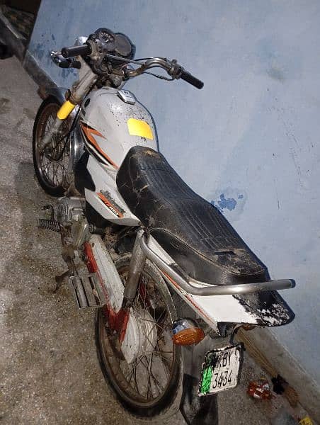 Yamaha 100cc Junoon 03294035370 Call me 3