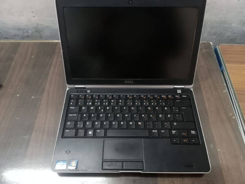 dell laptop 2