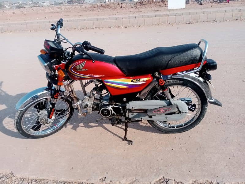 Honda CD 70 6