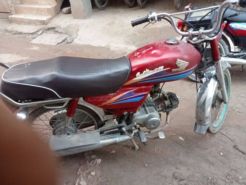 HONDA CD 70 2005 MODEL 6