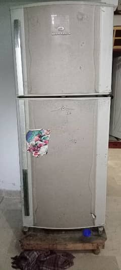 Dawlance fridge used