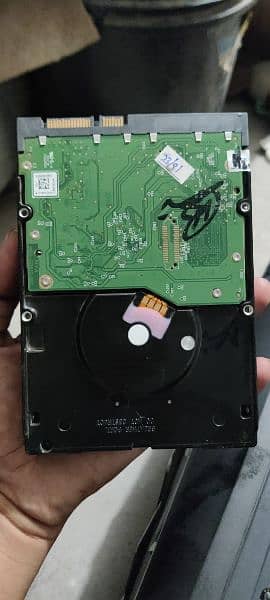 Western Digital 4TB Hard Disk 1