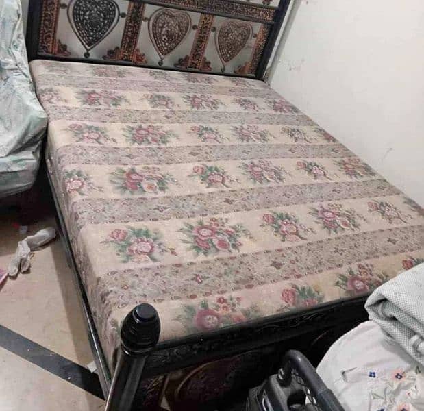 iron double bed without matrice 5