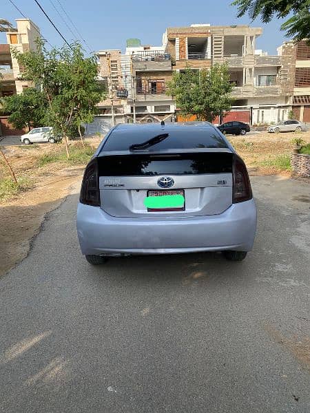 Toyota Prius 2012 S 1.8 13