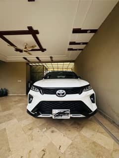 Toyota Fortuner Legender 2022 VVIP registration