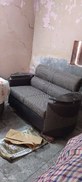 AoA. Sofa set 4sale Brand new ha . . 1seater. . 2seater. 3seater. . 2