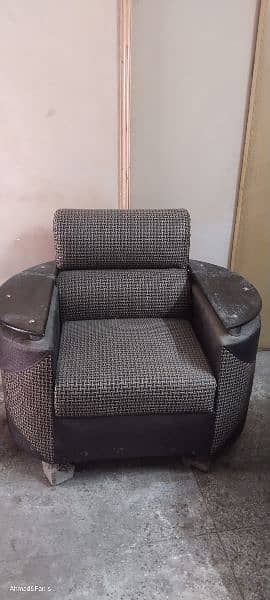 AoA. Sofa set 4sale Brand new ha . . 1seater. . 2seater. 3seater. . 11