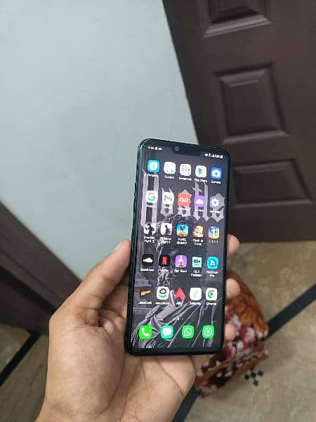 LG G8 THINQ FLAGSHIP DEVICE 0