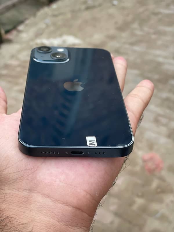 iPhone 13 non pta,128 GB,midnight colour sale in faisalabad 4