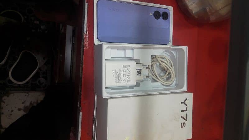 vivo y17s 4ream 128memory (03097878869) 1