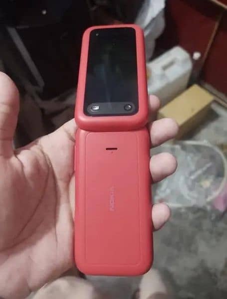 Nokia 2660 Flip 4G 2